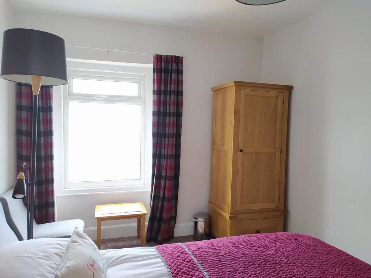 Frosty Towers Bed & Breakfast Llandudno Luaran gambar