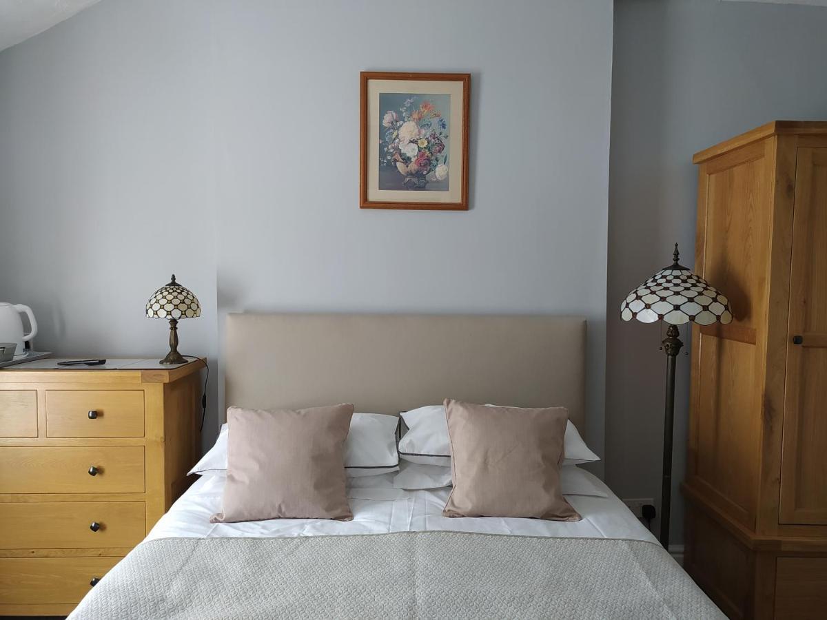 Frosty Towers Bed & Breakfast Llandudno Luaran gambar
