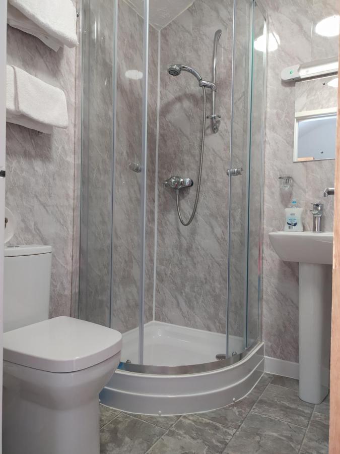 Frosty Towers Bed & Breakfast Llandudno Luaran gambar